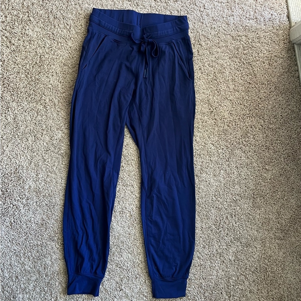 Colorfulkoala High Waisted Navy Joggers